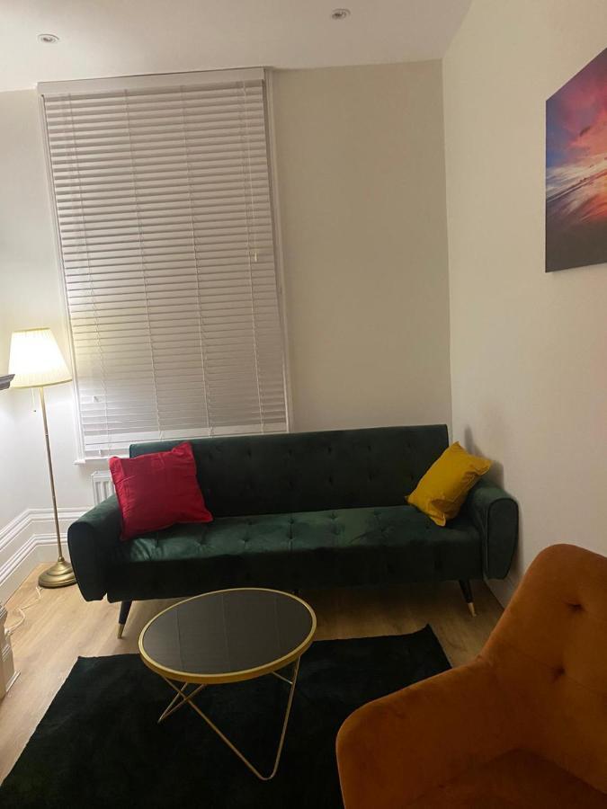 I&J Suites London Eksteriør bilde
